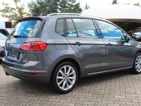 Gebraucht VW Golf VII Highline 125 PS (91 kW) 2017 Grau Limousine