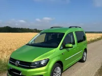 Gebraucht VW Caddy Trendline 131 PS (96 kW) 2019 Grün Van / Kleinbus