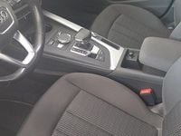 Używany Audi A4 Ambiente 150 KM (110 kW) 2016 Czarny Sedan/Limuzyna