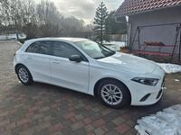 Gebraucht Mercedes A200 Night 163 PS (119 kW) 2019 Weiß Limousine