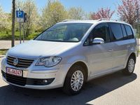 Second-hand VW Touran 2008 Argintiu Monovolum