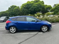 Gebraucht Ford Focus 120 PS (88 kW) 2015 Blau Limousine