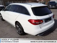 Gebraucht Mercedes C200 AMG 160 PS (117 kW) 2019 Polarweiss  unilack Kombi
