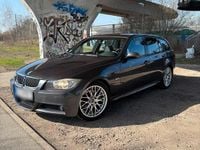 Gebraucht BMW 325 M Sport 197 PS (144 kW) 2007 Grau Kombi