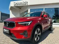 Gebraucht Volvo XC40 Core 163 PS (119 kW) 2024 Fusion red SUV