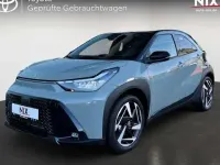 Neu Toyota Aygo X Lounge 116 PS (85 kW) 2026 Grün SUV