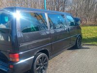 Gebraucht VW T4 151 PS (111 kW) 2001 Schwarz Van