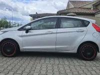 Gebraucht Ford Fiesta Trend 82 PS (60 kW) 2012 Polarsilber metallic Kleinwagen