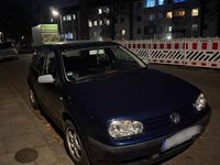 Gebraucht VW Golf IV 75 PS (55 kW) 2001 Blau Kleinwagen