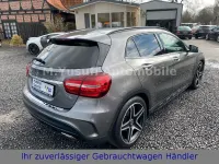 Gebraucht Mercedes GLA200 AMG line 156 PS (114 kW) 2020 Grau SUV