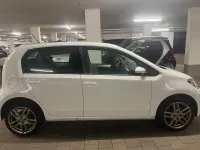 Gebraucht VW up! 65 PS (47 kW) 2021 Weiß Kleinwagen