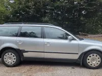 Gebraucht VW Passat Highline 131 PS (96 kW) 2001 Silber Limousine