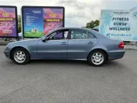 Używany Mercedes E280 Avantgarde 177 KM (130 kW) 2004 Niebieski Sedan/Limuzyna