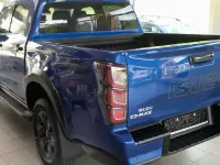 Neu Isuzu D-Max 163 PS (119 kW) 2026 Blau Pickup