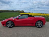 Second-hand Ferrari 360 400 CP (294 kW) 2003 Roșu Cabrio