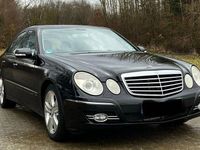 Gebraucht Mercedes E280 Avantgarde 190 PS (139 kW) 2006 Schwarz Limousine
