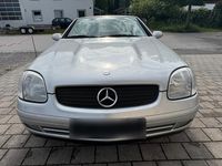 Gebraucht Mercedes SLK230 192 PS (141 kW) 2000 Silber Cabrio