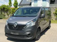 Gebraucht Renault Trafic Expression 145 PS (106 kW) 2018 Grau Van / Kleinbus