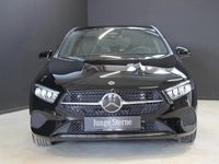 Gebraucht Mercedes A180 Progressive 136 PS (100 kW) 2024 Unilack nachtschwarz Limousine