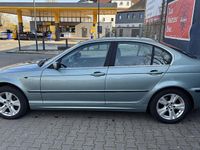 Gebraucht BMW 320 170 PS (125 kW) 2002 Grün Limousine