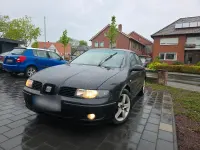 Second-hand Seat Leon 110 CP (80 kW) 2004 Negru Hatchback