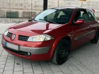 Używany Renault Mégane 95 KM (69 kW) 2004 Czerwony Hatchback
