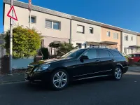 Gebraucht Mercedes E250 Elegance 204 PS (150 kW) 2010 Schwarz Kombi