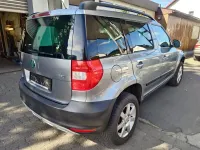Gebraucht Skoda Yeti 122 PS (89 kW) 2011 Grau SUV