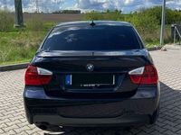 gebraucht BMW 318 | E90 | i | VFL | M-Paket | monacoblau
