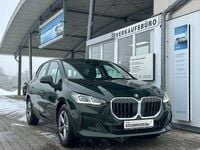 Gebraucht BMW 220 Active Tourer 170 PS (125 kW) 2025 Grün Van / Kleinbus