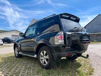 Gebraucht Mitsubishi Pajero 247 PS (181 kW) 2007 Schwarz SUV