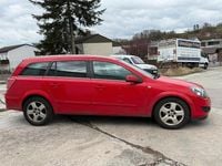 Gebraucht Opel Astra Edition 116 PS (85 kW) 2009 Rot Kombi