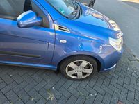 Gebraucht Chevrolet Aveo 101 PS (74 kW) 2010 Blau Kleinwagen
