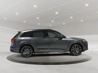 Gebraucht Audi Q7 Ambiente 394 PS (289 kW) 2025 Daytonagrau perleffekt SUV