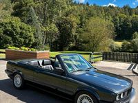 Gebraucht BMW 318 Cabriolet 113 PS (83 kW) 1992 Schwarz Cabrio