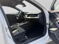 Gebraucht Audi A3 Sportback e-tron Design 204 PS (150 kW) 2023 Weiß Kleinwagen