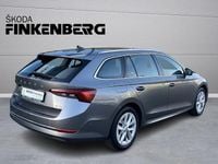 Gebraucht Skoda Octavia Style 150 PS (110 kW) 2022 Grau Kombi