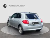 Gebraucht Toyota Auris Team 124 PS (91 kW) 2008 Silber Kleinwagen