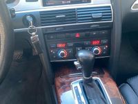 Gebraucht Audi A6 140 PS (102 kW) 2009 Grau Limousine