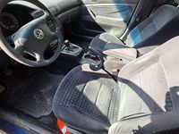 Gebraucht VW Passat Basis 131 PS (96 kW) 2001 Blau Kombi