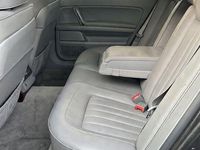 Gebraucht VW Phaeton 239 PS (175 kW) 2011 Grau Limousine