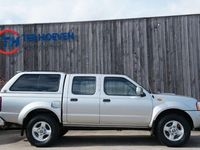 Gebraucht Nissan Navara 133 PS (97 kW) 2004 Silber Pickup