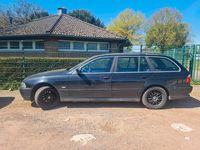 Second-hand BMW 520 170 CP (125 kW) 2002 Negru Break