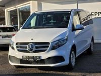 Gebraucht Mercedes V220 163 PS (119 kW) 2022 Weiß Van / Kleinbus