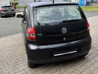 Gebraucht VW Fox 54 PS (39 kW) 2009 Schwarz Kleinwagen