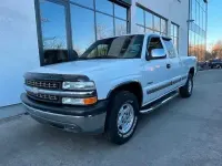 Używany Chevrolet Silverado LS 481 KM (353 kW) 2000 Biały Pickup