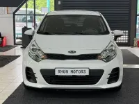 Gebraucht Kia Rio 84 PS (61 kW) 2017 Weiß Limousine