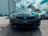 Gebraucht Peugeot 308 Active 131 PS (96 kW) 2021 Schwarz Limousine