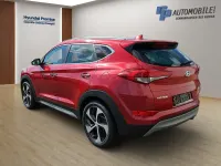 Gebraucht Hyundai Tucson Style 177 PS (130 kW) 2018 Rot SUV