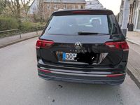 Gebraucht VW Tiguan Move 150 PS (110 kW) 2023 Schwarz SUV